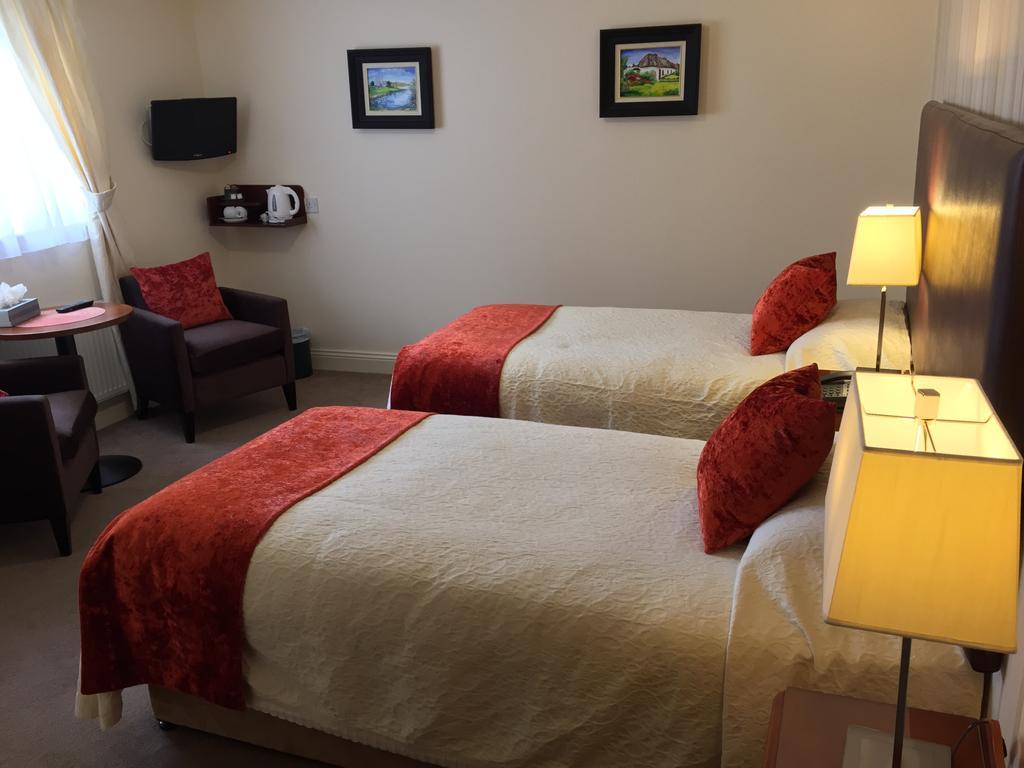 Robeen House Otel Killarney Oda fotoğraf